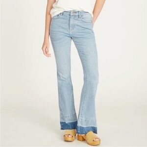 Driftwood Wyatt Released Hem Flare Jeans in Undone New With Tags Size 27" Waist